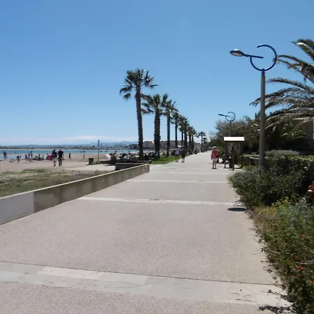 Maison De Plain-pied A - T3 Confortable, 200m Plage, Terrasse Fleurie, Parking Prive, 4-6 Pers - Fr-1-796-17 Gruissan
