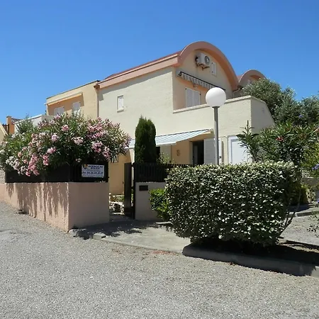 Maison De Plain-pied A - T3 Confortable, 200m Plage, Terrasse Fleurie, Parking Prive, 4-6 Pers - Fr-1-796-17 Apartment Gruissan